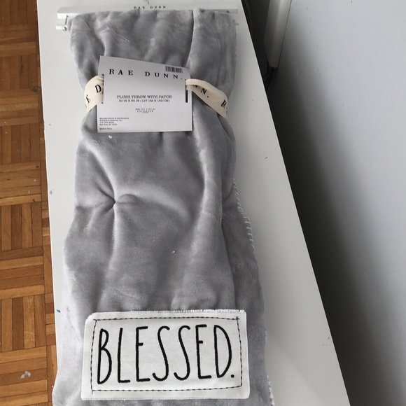 Rae Dunn plush throw patch - Picture 3 of 4